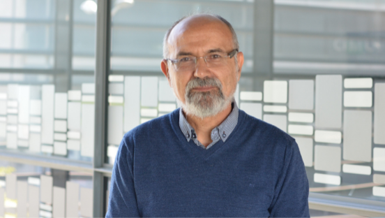 Carlos Diéguez: “Para poder avanzar en investigación se necesita una masa crítica que contraste ideas y experiencias”