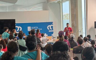 Más de 300 personas se dan cita en la III Carrera de Orientación por el Ictus en Santiago de Compostela
