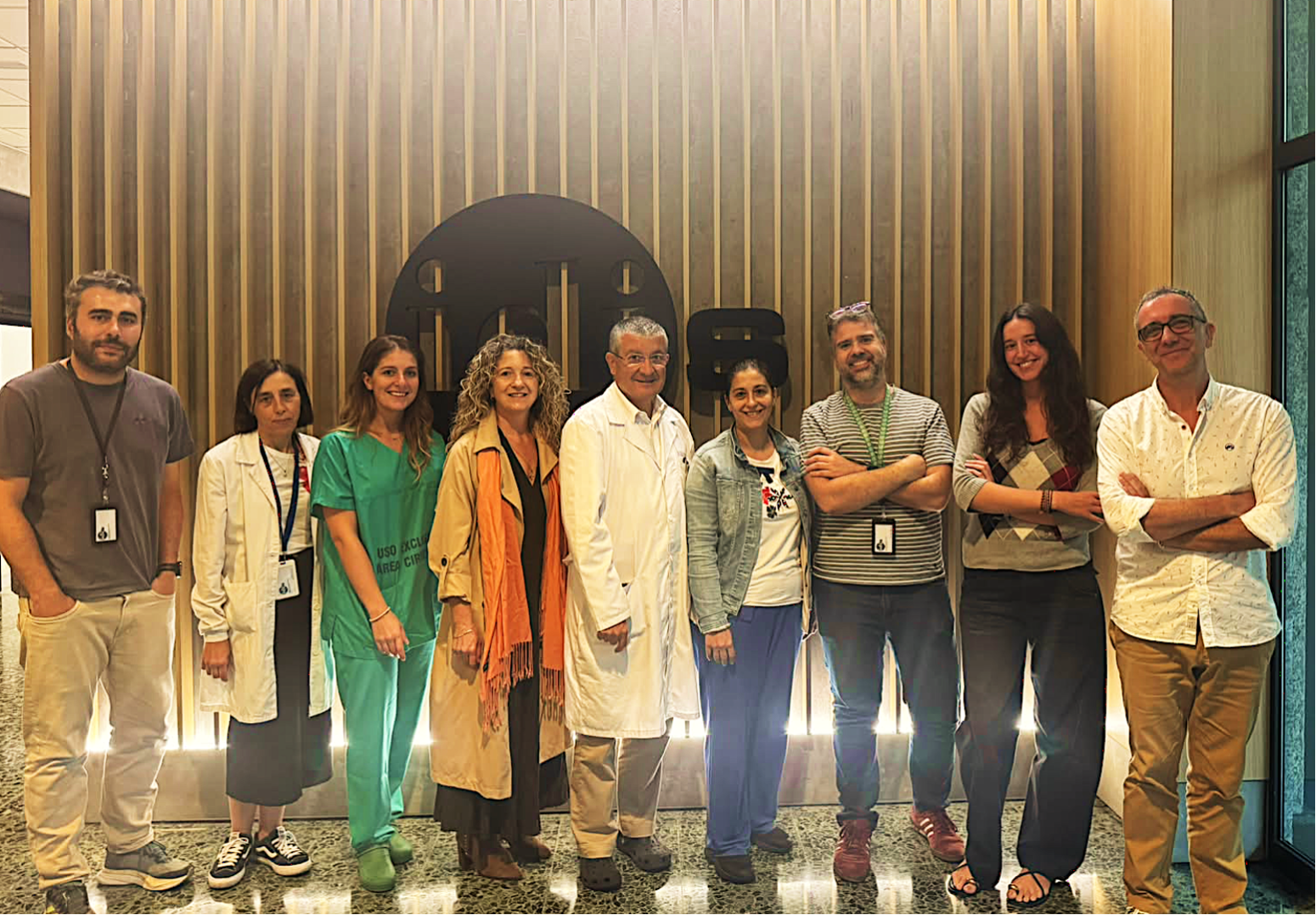 De izquierda a derecha: Manuel Rodríguez, Susana Bravo, Yéssica Domínguez, Isolina Raña, Rafael López, Brígida Hermida, Jorge Barbazán, Claudia Huesa y Miguel Abal