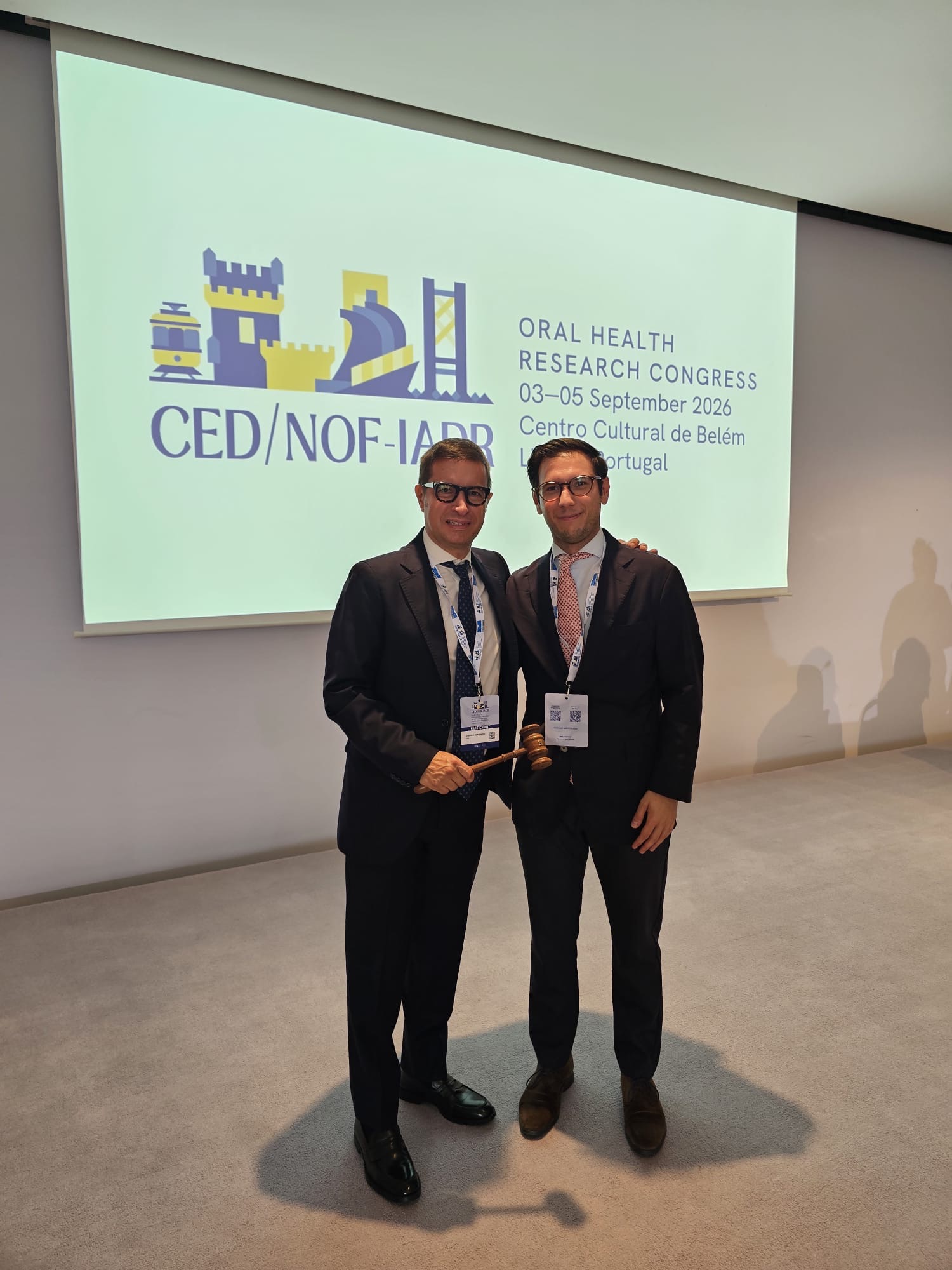 Yago Leira con con pdte entrante de la CED-IADR el Prof. Gianrico Spagnuolo